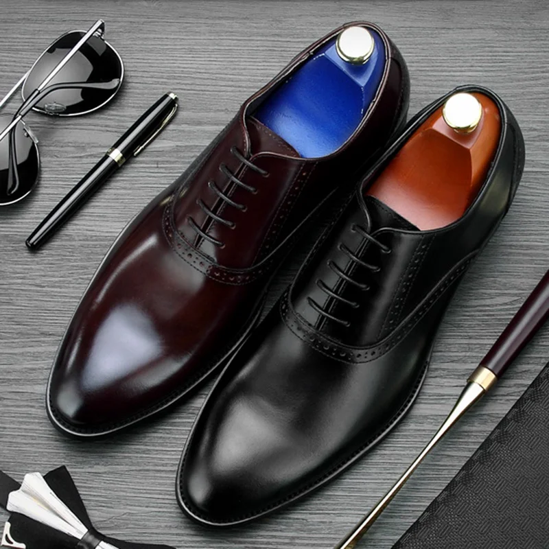 preço Nova Britânico Dedo Do Pé Redondo Medalhão Homem Vestido Formal Festa de Casamento dos homens Sapatos de Couro Genuíno Handmade Esculpido Calçados Oxfords NE61