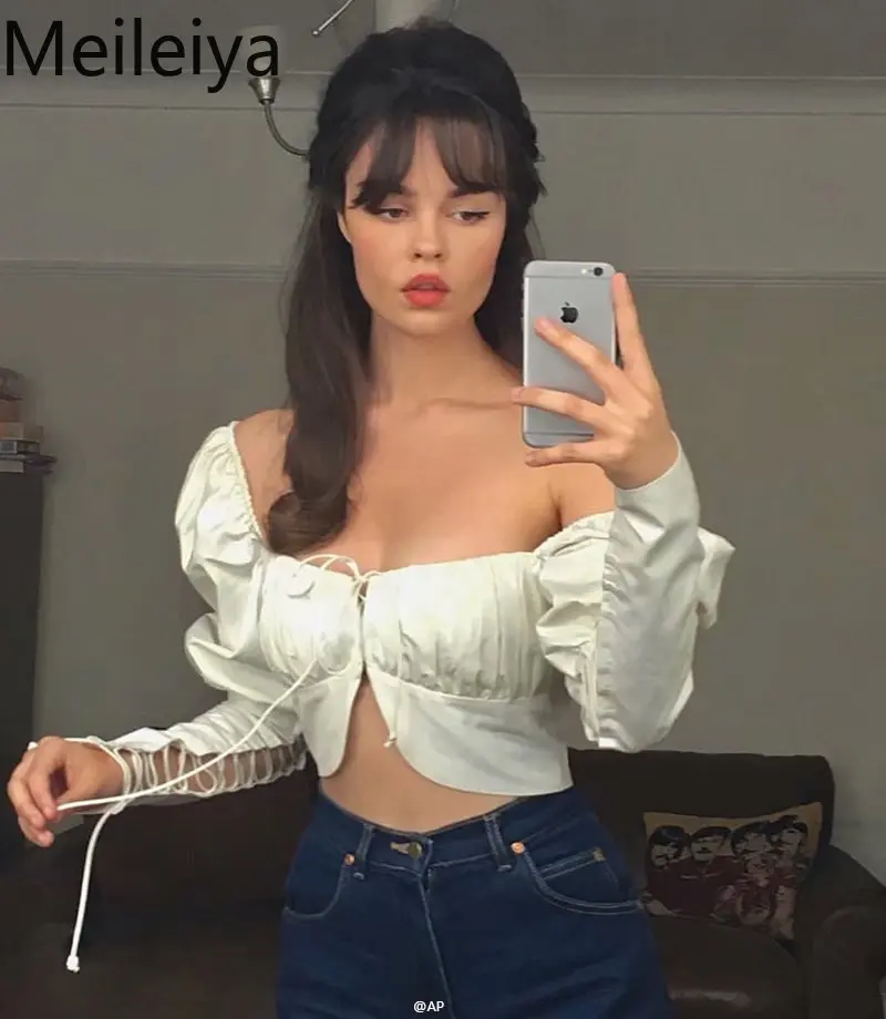 

Sexy Hollow Out Lacing up Bandaged Long Sleeve Square Neck Shirt Slim Short Blouse Crop Cotton Exposed Navel Tops 3 Colors