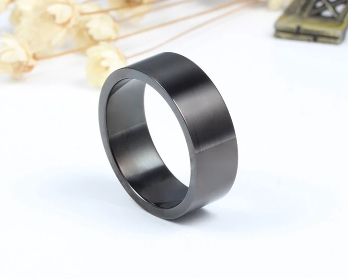 ORSA JEWELS Black Color Stainless Steel Polished Finger Ring of Men and Women Wedding Jewelry Lovers' Couple Rings OTR86