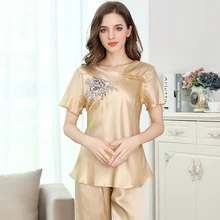 Женские пижамные комплекты Лето модный бренд Женская шелковая вышивка с коротким рукавом и длиной до колена брюки пижамный комплект ночное белье