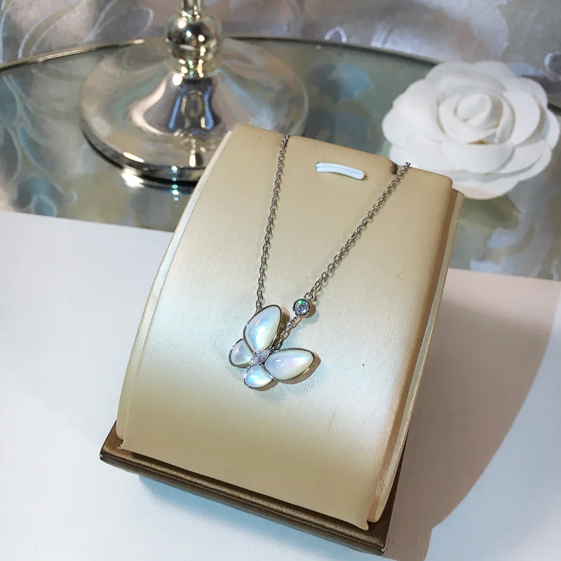 

Fashion designer white shell butterfly necklace ,luxury brand jewelry rose gold silver zircon charm Choker Women Jewelry Collier