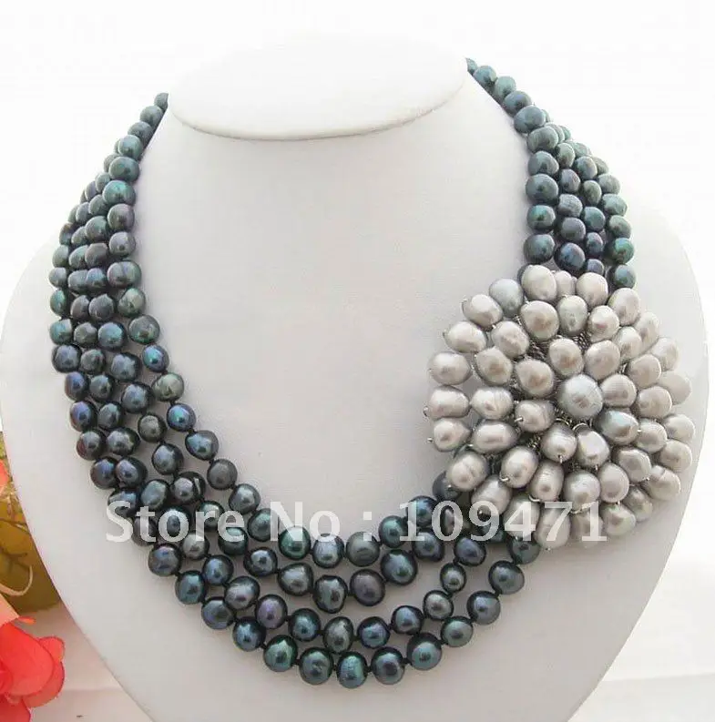 

Black Pearl&Gray Pearl Flower Necklace-Cameo Clasp