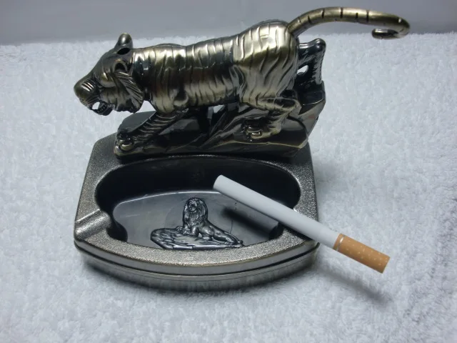 Зажигалки и принадлежности для курения, пепельницы - Цвет: Многоцветный