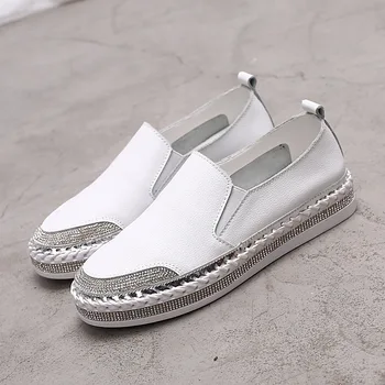 

Yu Kube Genuine Leather Loafers Shoes 2020 Crystal sneakers Ballerina Woman Flats Ladies white Driving shoes zapatos de mujer