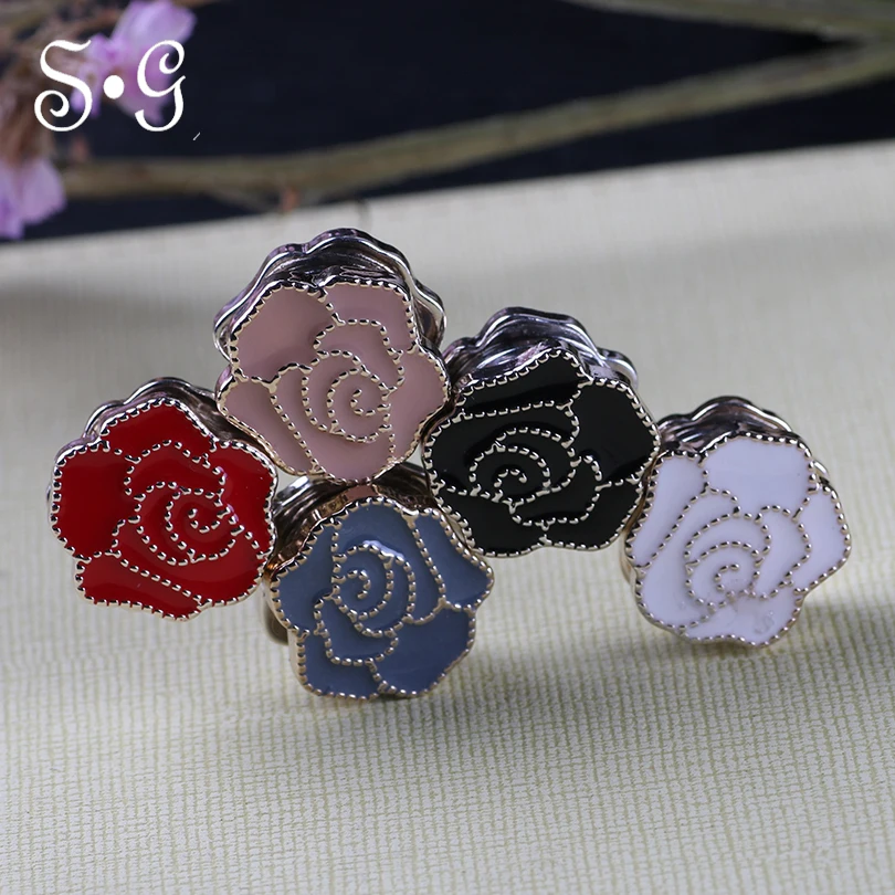 

12pcs/dozen vintage flower rose Elegant magnet brooch Classic fix pin hijab accessories muslim scarf buckle Muslim Brooches