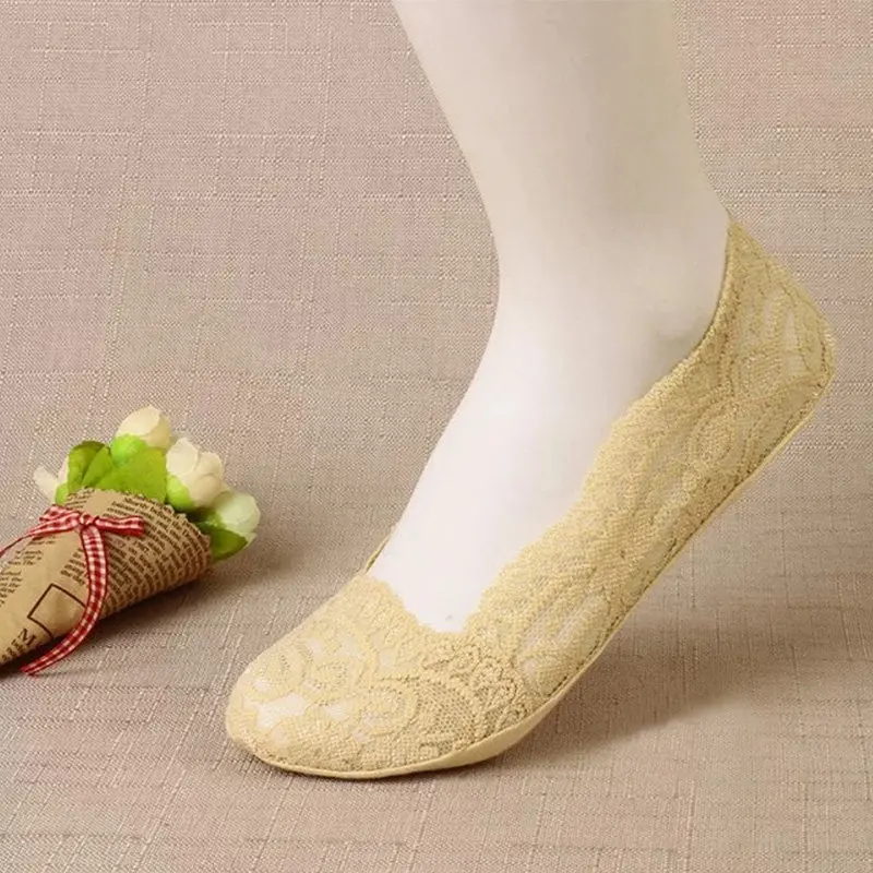 Lace Women Heel Socks Hollow Out Breathable Lady Shallow Top Sock Sweet Girls Solid Color Elastic Invisible Ship Socks New Fashion Anti Off (5)