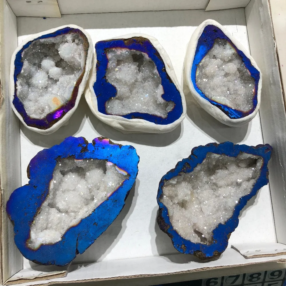 The colorful crystal cave in the sunlight can be used as a collection decoration and purification | Дом и сад