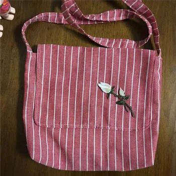 

YILEHandmade Stripe Cotton Linen Flap Messenger Bag Embroider Flower Applique Red