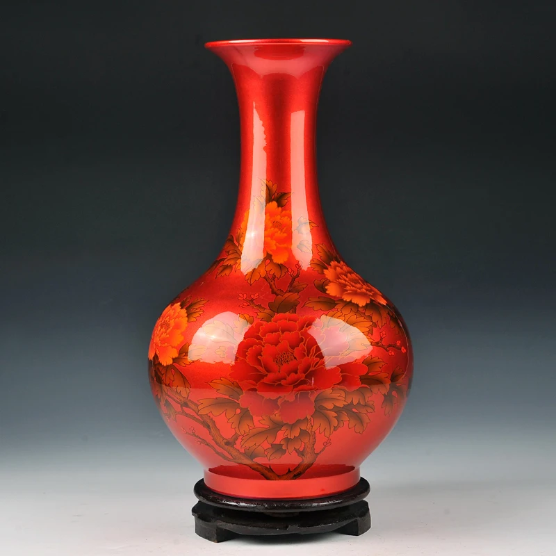 Jingdezhen ceramics modern fashion simple crystal glaze red vase vase
