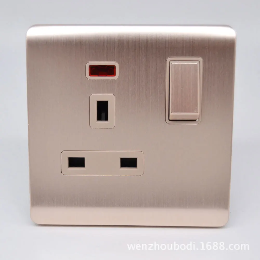 

Multifunctional Socket With Lamp 13A Socket For British Middle East AC 110~250V