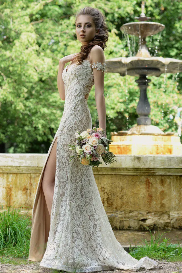 

Sexy Backless Wedding Dress Off Shoulder Sheath Bridal Gown 2016 noiva High Side Split Sweep Train Lace Gown for Brides
