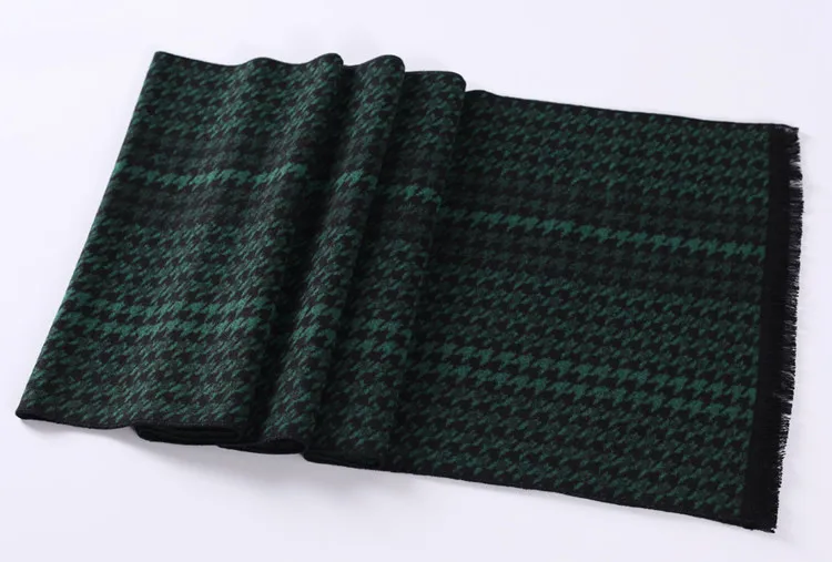 WG03G Green Black Houndstooth