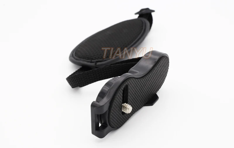 wrist strap (3)
