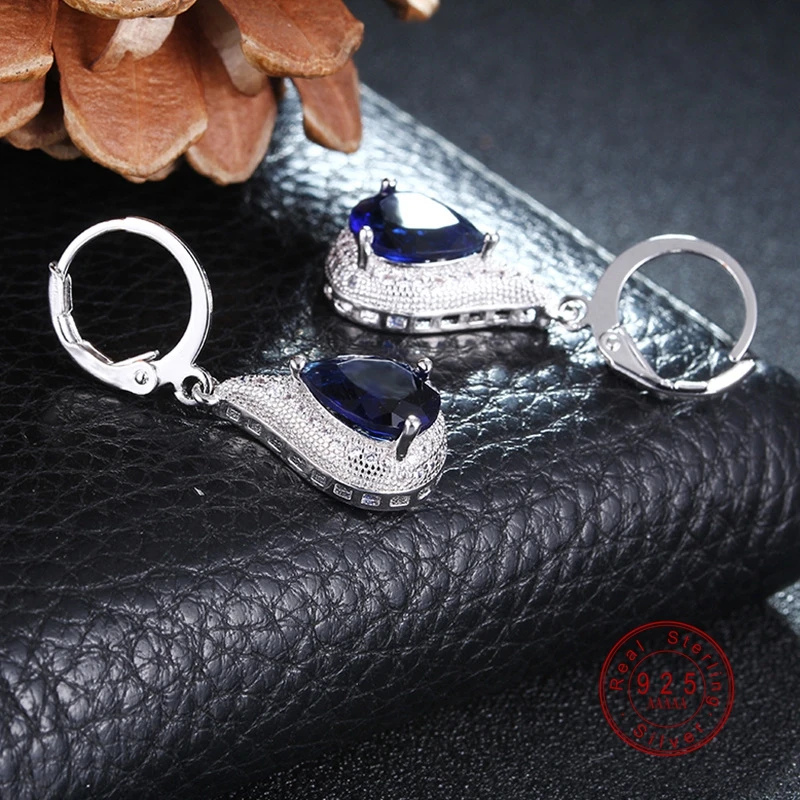 9439254566_1559436380