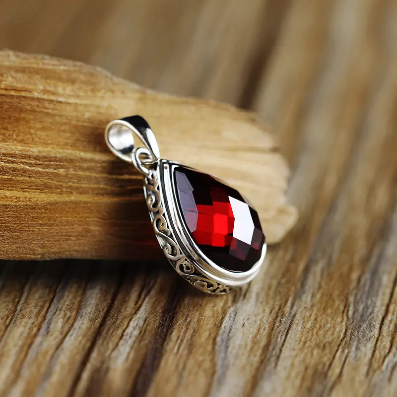 New Arrival Natural Garnet 925 Silver Pendnat For Women&Men Vintage Style Silver Pendant Necklace Jewels New Arrival Natural Garnet 925 Silver Pendnat For Women&Men Vintage Style Silver Pendant Necklace Jewels