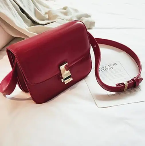 Европейская винтажная модная женская квадратная сумка Новая высококачественная женская сумка из искусственной кожи простая повседневная сумка через плечо - Цвет: Small Red