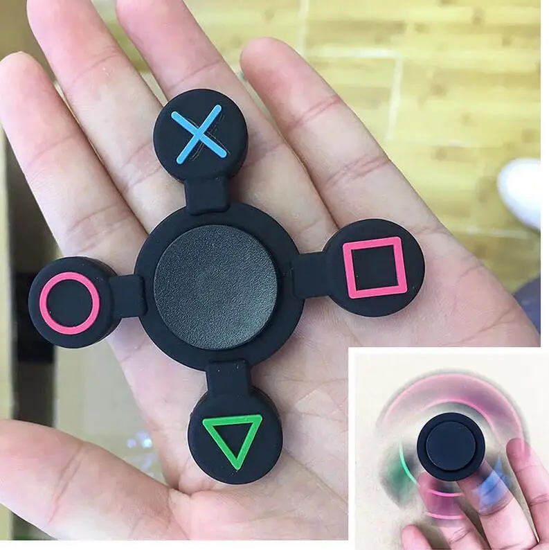 

Black PS4 Game Handle Symbol Fidget Spinner Hand Spinner For Better Focus Reduce Autism and ADHD Stress Toys With Gift Box