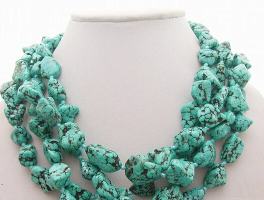 

huij 003559 4Strds Green Turquoise Necklace