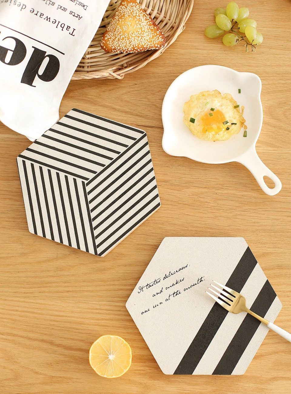 LIYIMENG 2Pcs Set Fashion Wood Coaster Coffee Cup Mat Tea Pad Dining Nordic Style Soft Wooden Placemats Decoration Accessories15