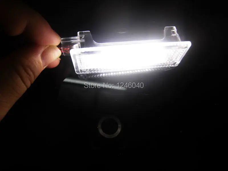 LED Courtesy Door lamp footwell light for BMW E81E87E88E90E92E93E60E61F10F11F18 E63E64E65E66E67E68 E70 X6 X5 E83 X3 F01 F02 F25