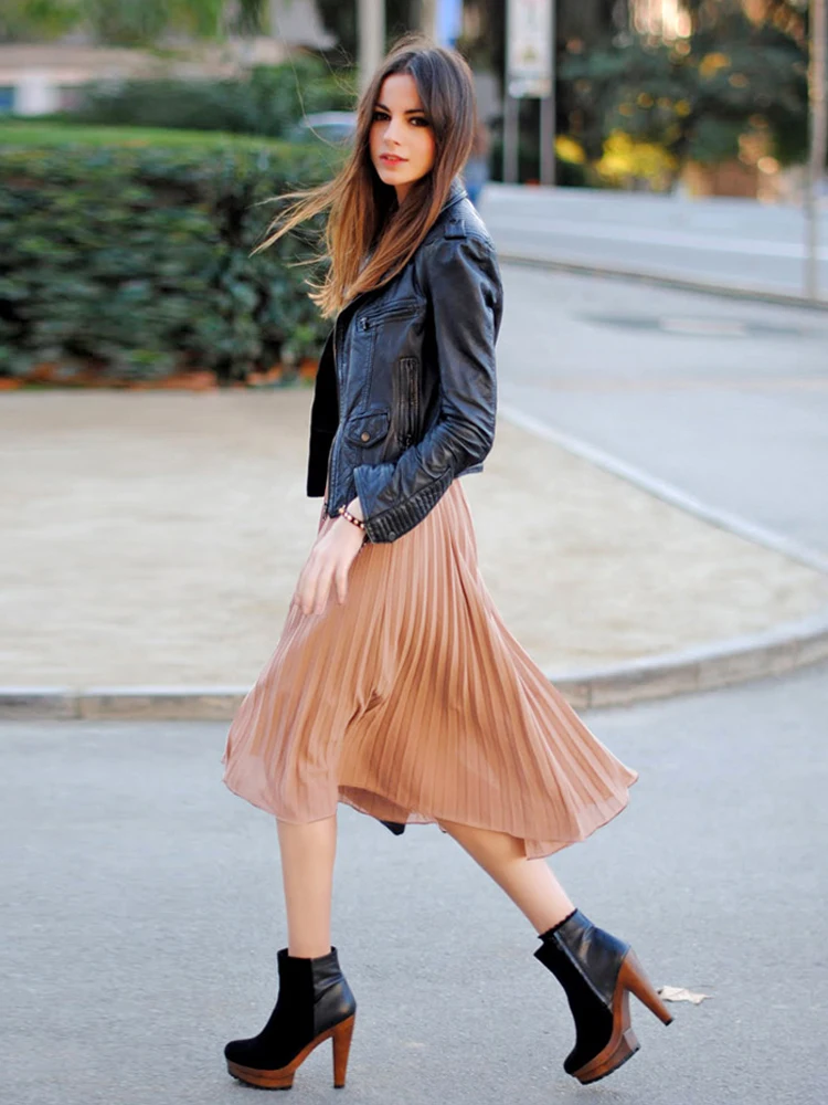 

Women Chiffon Skirt Summer Solid Pleated Skirts Womens Elastic Waist Faldas Mujer Moda 2019 Midi Skirt
