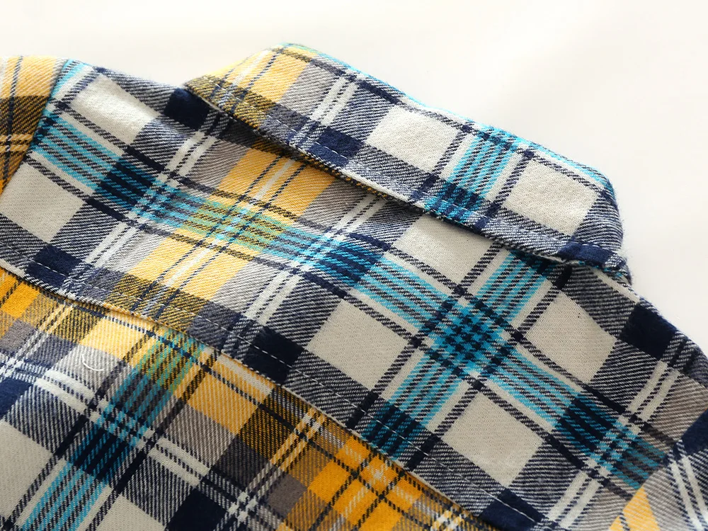 4944685961_457880003