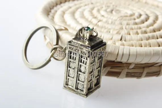 Оптовая продажа-Доктор Кто Вдохновленный TARDIS Брелок полиция box брелок | Украшения