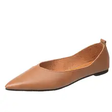 Новинка; сезон весна-лето; женская обувь из мягкой кожи; женские балетки больших размеров 40; женские тапочки с острым носком без застежки