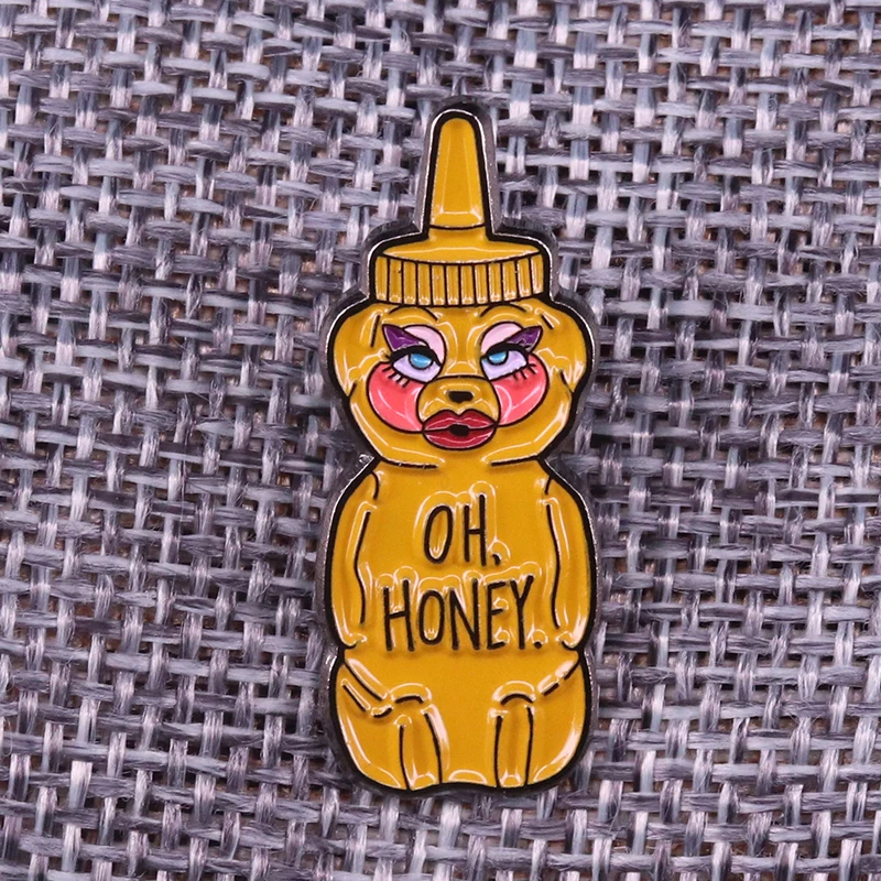 Trixie Mattel Oh Honey Hunty Bee Pink pin Rupaul Drag Race/Drag Queen badge Enamel pin