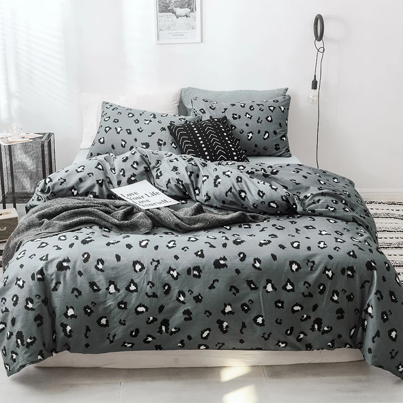 

Grey Leopard Pattern AB Side Bedding Set Full Queen King Duvet Cover Set 3/4Pcs BedClothes Adult Bed Set Duvet Flat Sheet