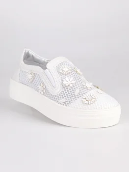 

Sneakers without closure baby girls
