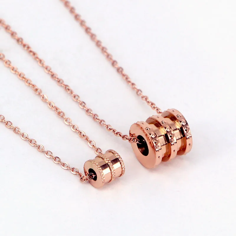 Модное взрывное титановое стальное позолоченное маленькое мужское поясное ожерелье для ключицы, Женские Ювелирные изделия, женское ожерелье