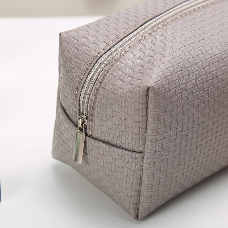 XZP Women Woven Pattern Solid Cosmetic Bag Travel Make Up Bags Fashion Ladies Makeup Pouch Neceser Toiletry Organizer Case XZP Women Woven Pattern Solid Cosmetic Bag Travel Make Up Bags Fashion Ladies Makeup Pouch Neceser Toiletry Organizer Case