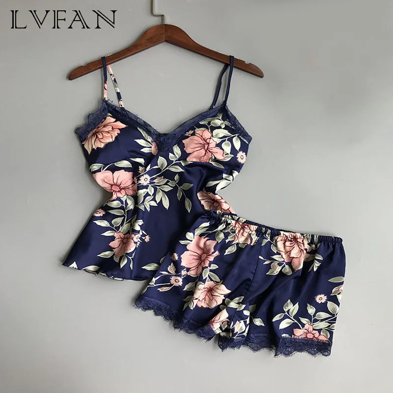 

Women spring and summer comfortable ice simulation silk suspender shorts two sets of Korean version lace home wear LVFAN AR L009