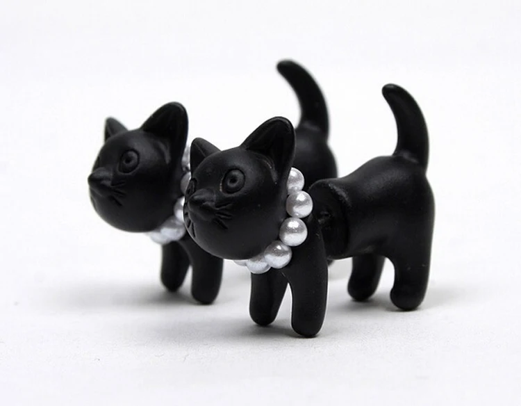 

1 piece 1.6 * 1.8cm Newly Arrival Summer Fashionable Cat Piercing Women Stud Earring - Photo Color EAR-01793
