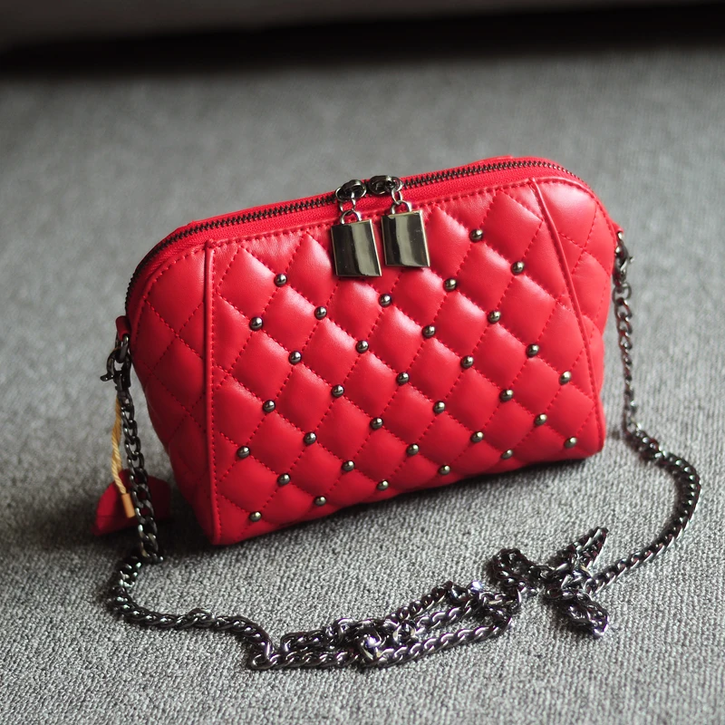 Genuine Leather Mini Shell Bag Women Messenger Bag Diamond Quilted Lambskin Leather Shoulder Bag Fashion Rivet