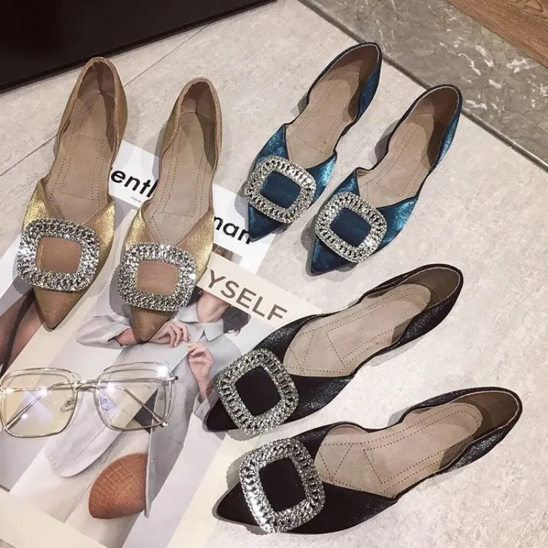 

Brand designer Fashion Women Flat Ballet Shoes Bling Crystal Pointed Toe Flats Shoes Elegant Comfortable Lady Shiny Shoes 2019