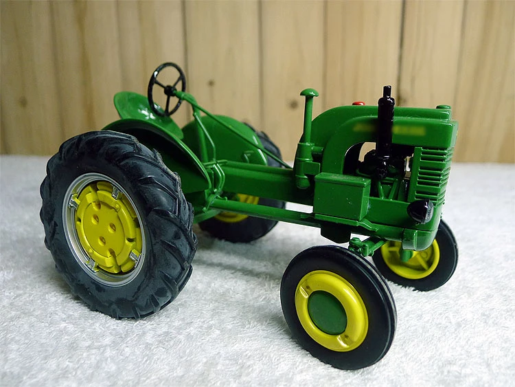 

bulk rare Special Offer 1:16 LA (248) Green Tractor Agricultural Vehicle Model Alloy Collection Model