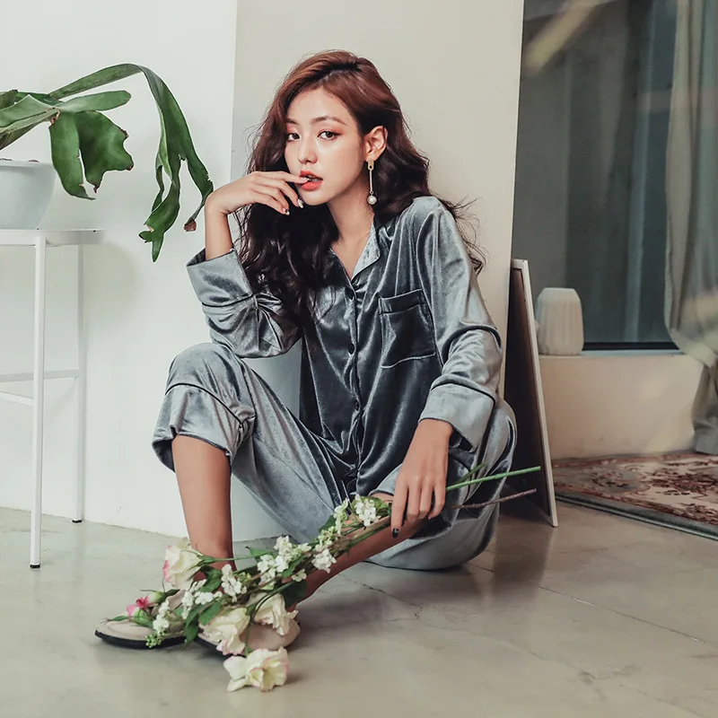 

autumn Pajamas Set Women Sleepwear Deep Gold Velvet Pajamas female pajamas set Long Sleeves Pants 2 Peices Nightwear