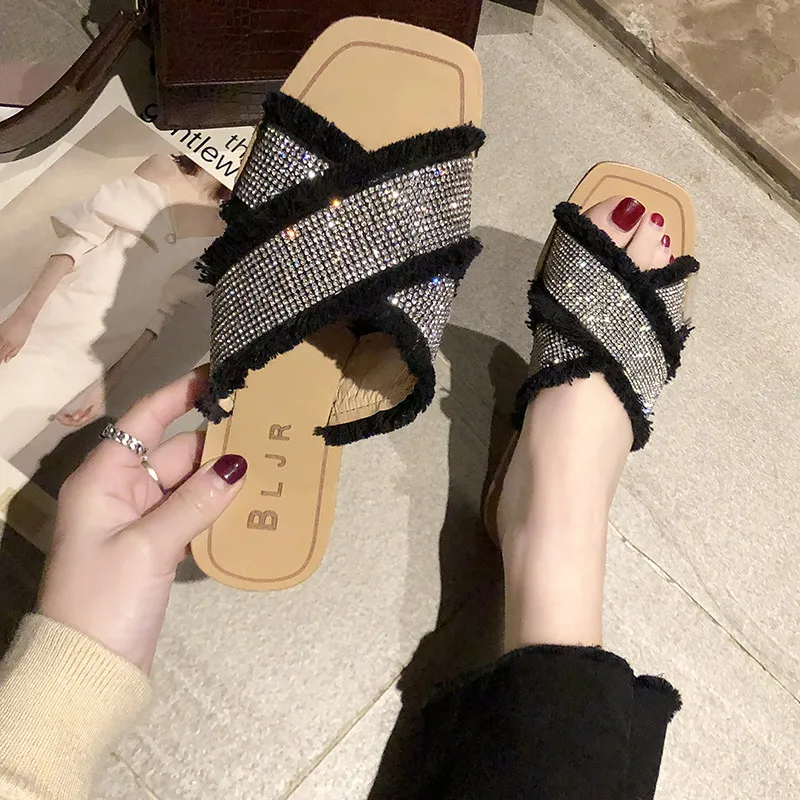 

Rhinestone Women Slippers Flip Flops Summer Women Crystal Diamond Bling Beach Slides Sandals Casual Shoes Slip On Slippers
