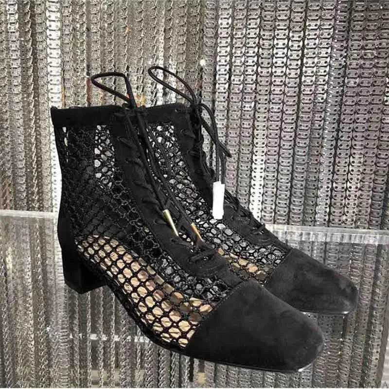 

Hollow-Out Lace Up Sandal Boots Women Summer Fashion Shoes Square Head Thick Heel Back Zipper Boots