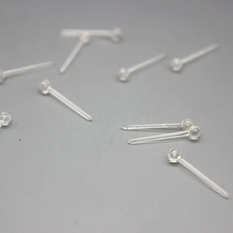 7.Head Studs jpg