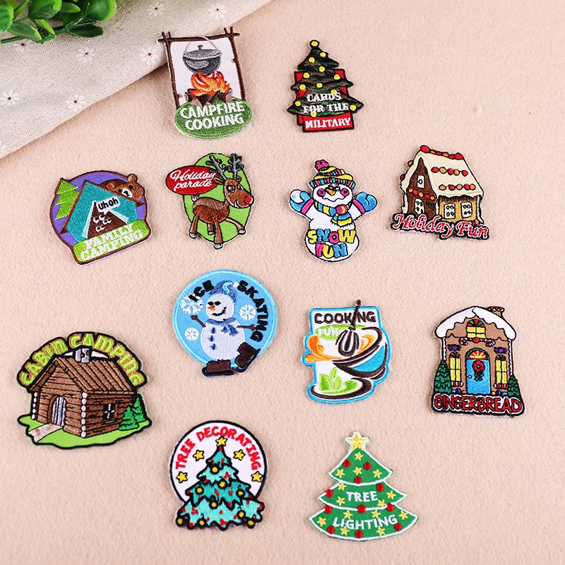 12pcs/lot Christmas series patches cloth iron on stickers badges DIY embroidered for jeans clothes decoration | Дом и сад