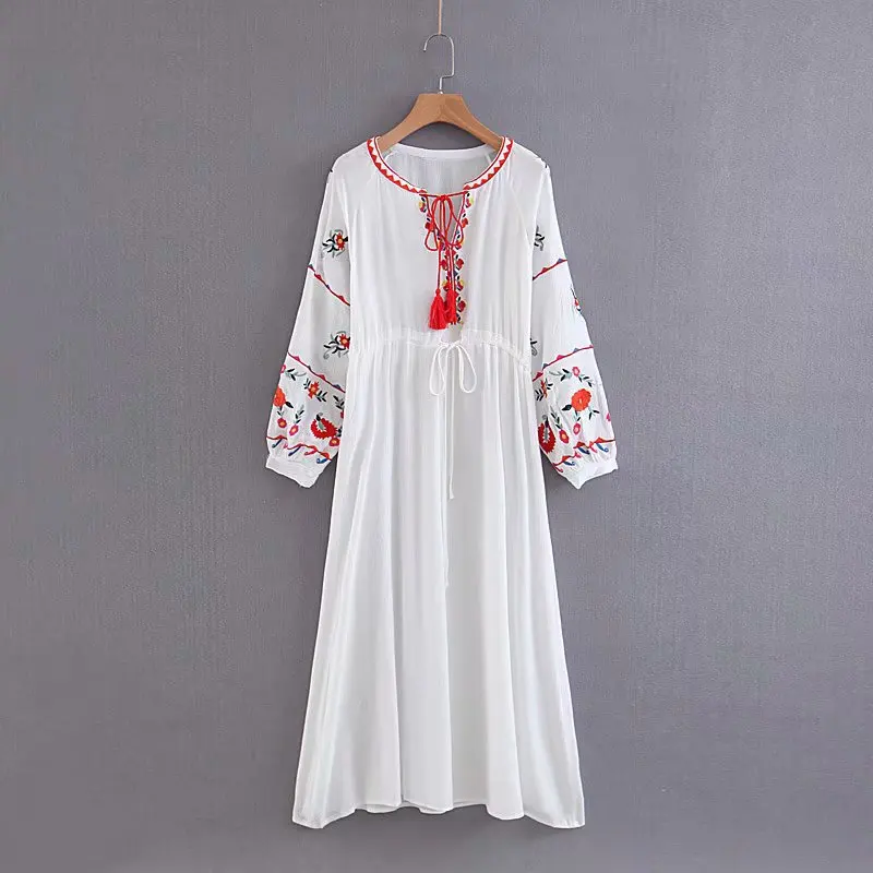 

Women Summer Boho Beach Robes Bohemian Floral Embroidery Chic Fringe Maxi Dress Female Party Robe Beach Club Wear