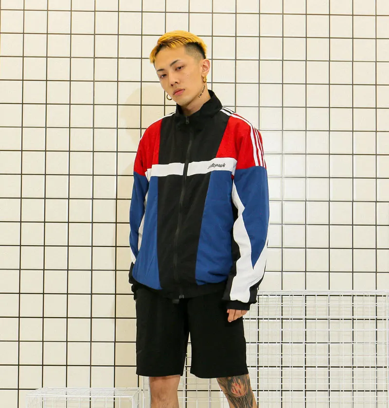 v