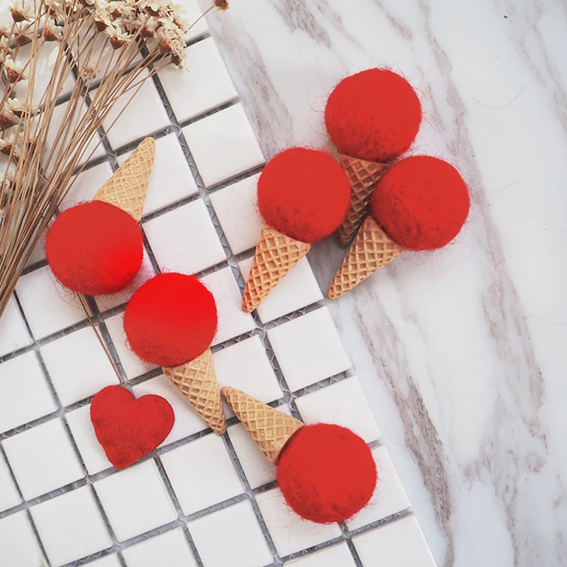 

15pcs Hand Made Wool Felt Ice Cream Style Party Decoration Felting DIY Crafts Accessory Photo Shooting Prop Colored Felt X3089