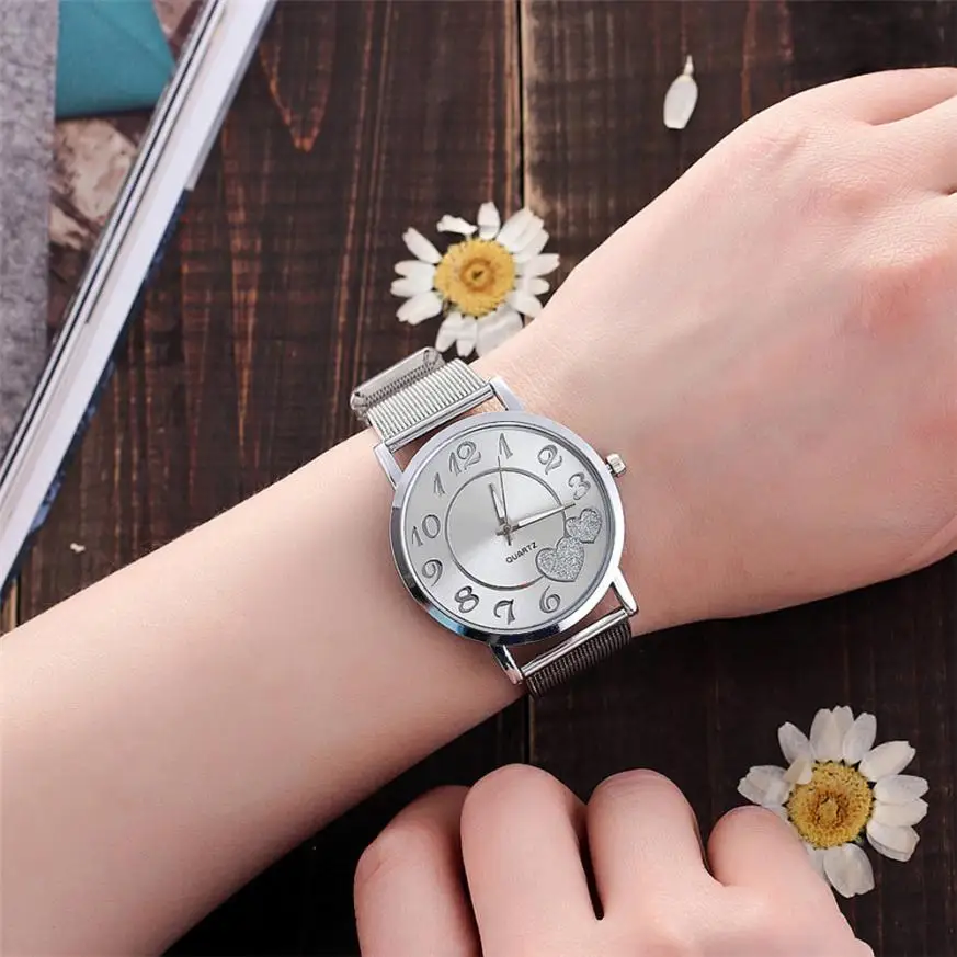 

Luxury Women Watches 2017 New Heart Pattern Stainless Steel Mesh Band Quartz Analog Wrist Watch Creative Relogio Feminino Nov08