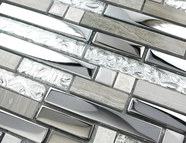 Tira gris metal color mezclado mosaico de vidrio y piedra azulejos de