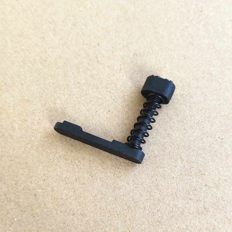 

LIEQI 5PCS/PACK Steel quick release magazine catch for M4 / M16 AEG