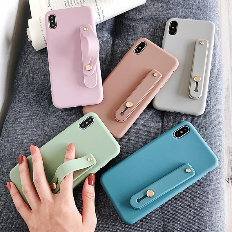 

For iPhone XS Max XR X 10 Case Solid Color Wrist Strap Stand Phone Case For iPhone 7 6 6S 8 Plus Soft TPU Candy Color Back Cover